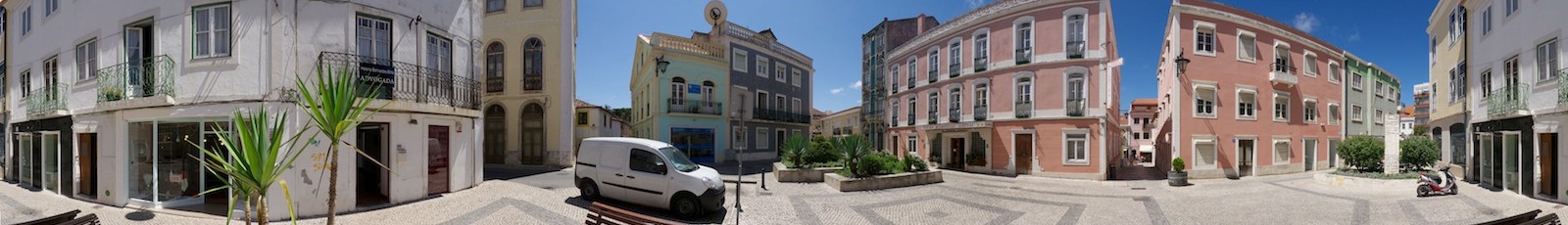 More Caldas Central