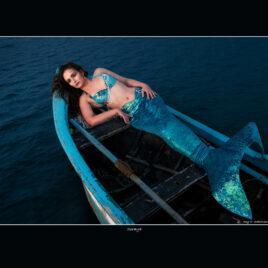 Mermaid on the dark sea – 1 – 40×50 cm w/frame