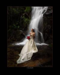 In the waterfall - 40x50 cm w/frame